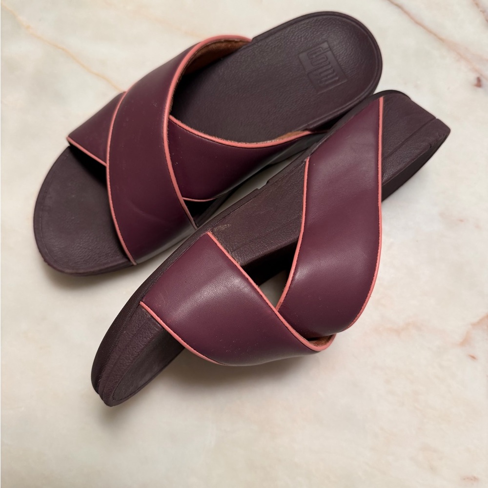 Women's Burgundy Slide Sandals